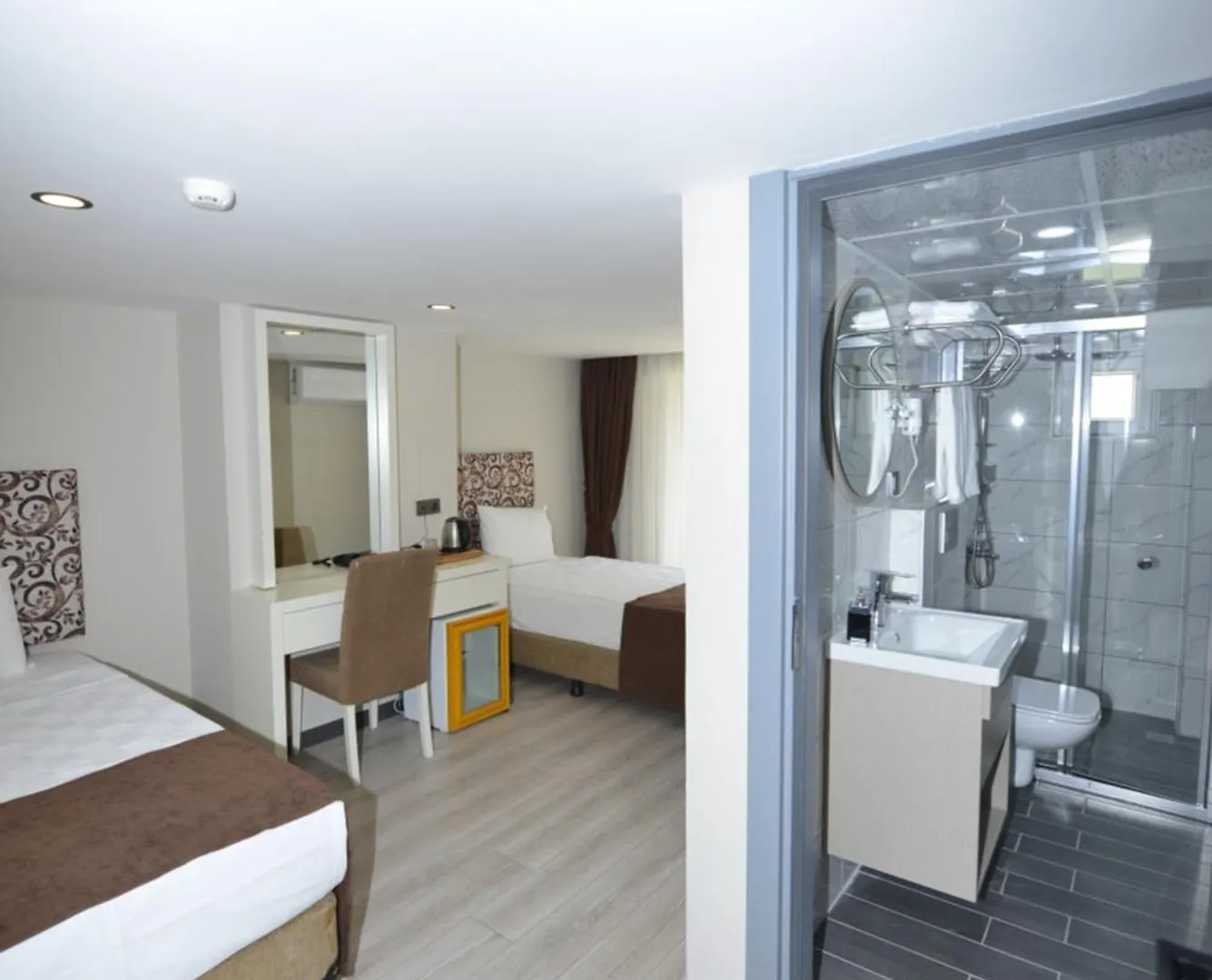 Toprak City Hotel Antalya 0*,  Turecko
